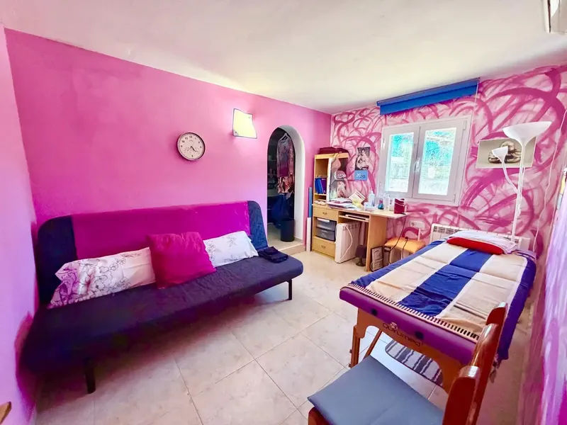 We present this cozy detached single-family home located in the municipality of Llucmajor, in a privileged natural environment that — photo 10