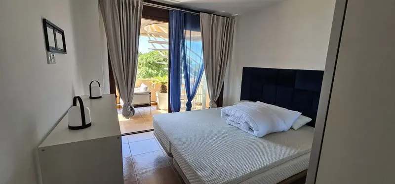 Ático Dúplex con Vistas al Mar en el Corazón del Mediterráneo — photo 10