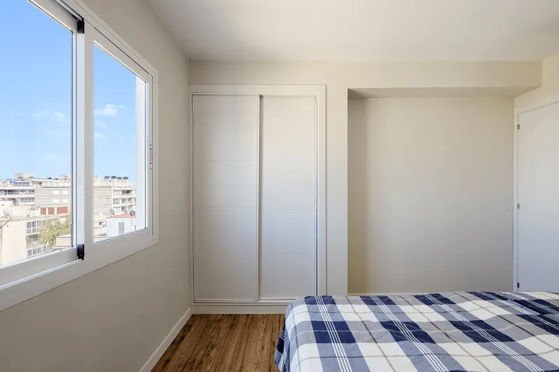 Penthouse with terrace and sea views in Santa Catalina, Palma de Mallorca — photo 10