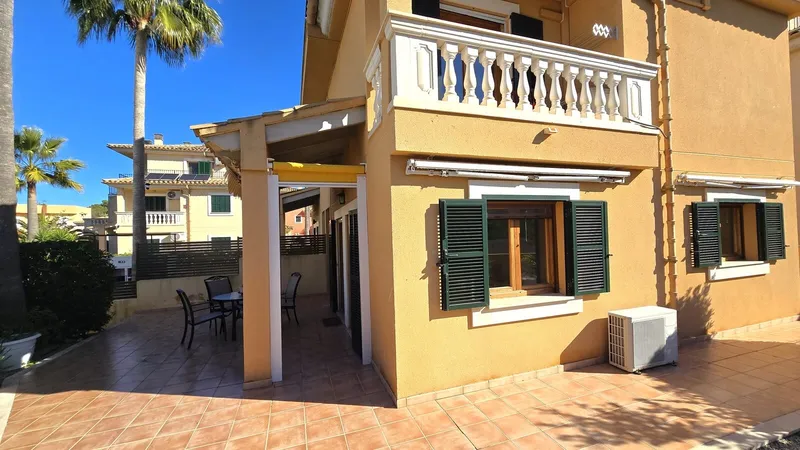AL-JHRE058 – Semi-detached house with 3 bedrooms, central heating system and a terrace just 500 meters from Can Picafort beach. — photo 5