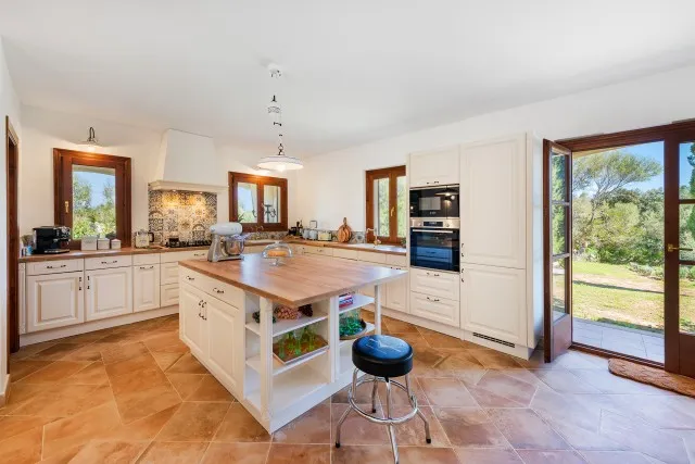Magnificent country house with sea views for sale in Muro, Mallorca — photo 7