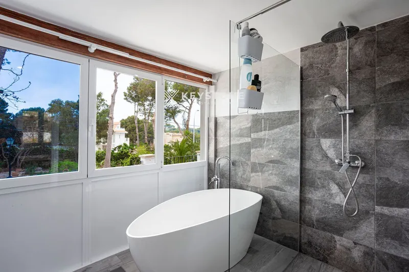 House — photo 7