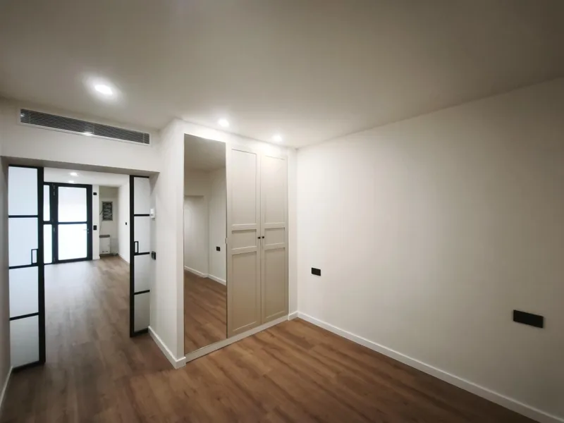 Design loft apartment, 60 m2, brand new · industrial style and top quality finishes — photo 6