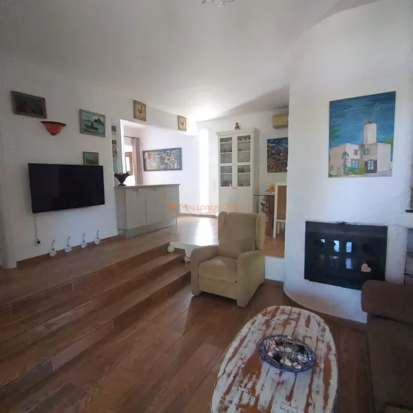 Ground floor with private garden and communal pool in Cala Mandia — photo 10