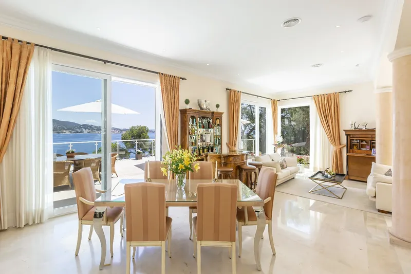 Luxurious villa with private sea access in Torrenova, Ma... — photo 6