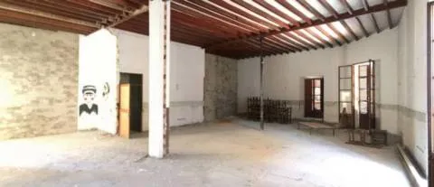 Building — photo 2