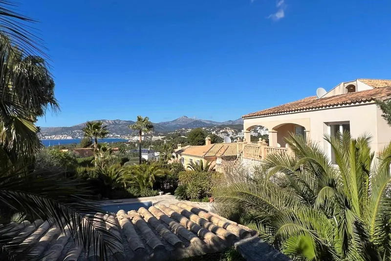 Santa Ponsa - Attractive renovation project with ocean views — photo 3