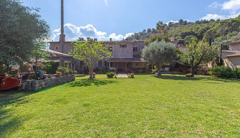 Country house with large garden in Puerto de Sóller — photo 2
