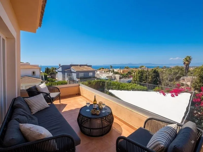 Semidetached House in Llucmajor, Province of Balearic Islands — photo 1