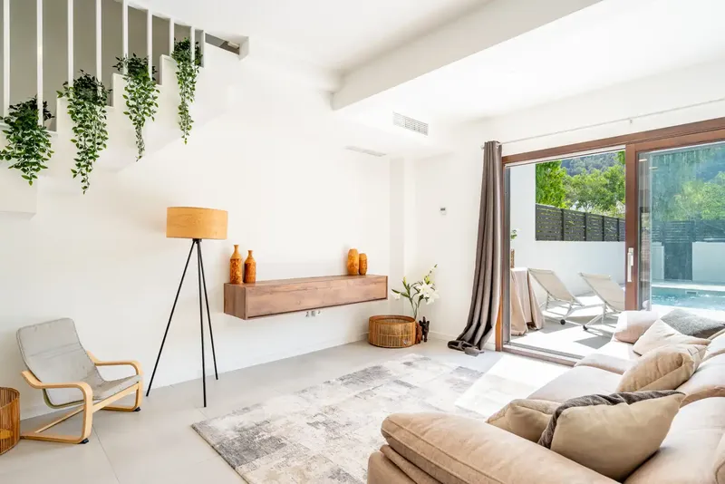Located in Gotmar, Puerto Pollensa, this property is a short walk from the beach, local bars and services — photo 8