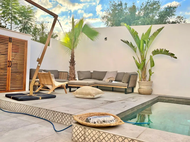 Llucmajor: Exclusive townhouse with pool and rooftop terrace in the town center — photo 4
