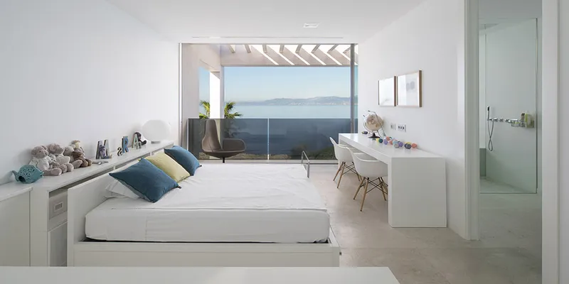 Short-term rental: Exclusive designer villa with sea views in Son Veri Nou - Marcel Remus Real Estate — photo 11