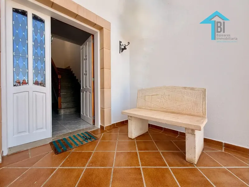 Long-term rental from 1 to 5 years · 6 bedrooms · Private pool · 360 m2 — photo 3