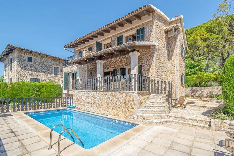 Townhouse in Valldemossa, Province of Balearic Islands — photo 1
