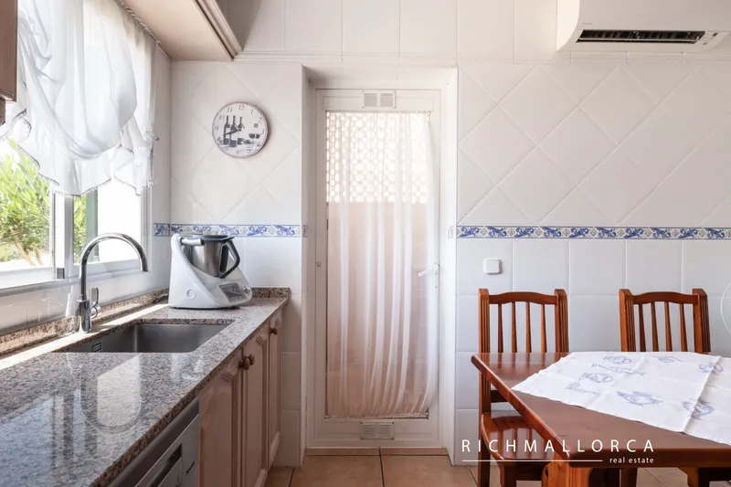 Ground-floor apartment in a two-family house with private garden in Es Caülls, Marratxí — photo 10