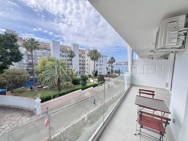 60m² apartment with 2 rooms, sea view and pool for rent — photo 2