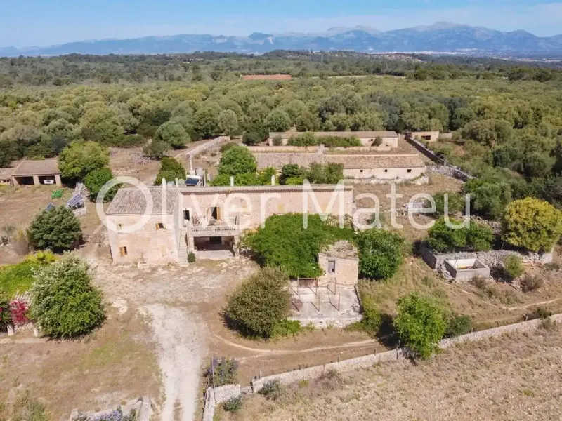 Rustic estate called Son Marrón. Its history dates back to 1232, being at that time an ancient Islamic farmhouse. Today — photo 1