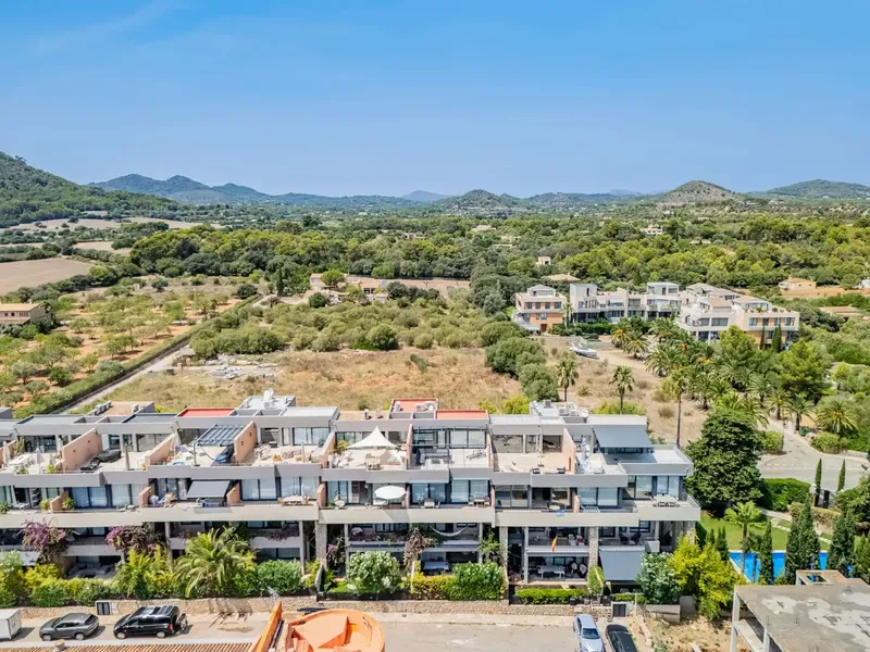 This exclusive penthouse in Port Verd offers luxurious living at the highest level and is the perfect second residence in Mallorca. — photo 3