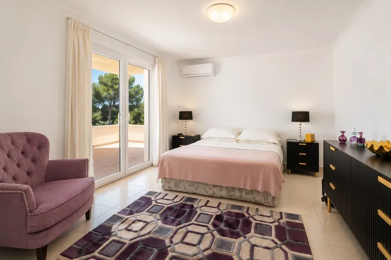 Spacious Villa for Sale in Nova Santa Ponsa — photo 9