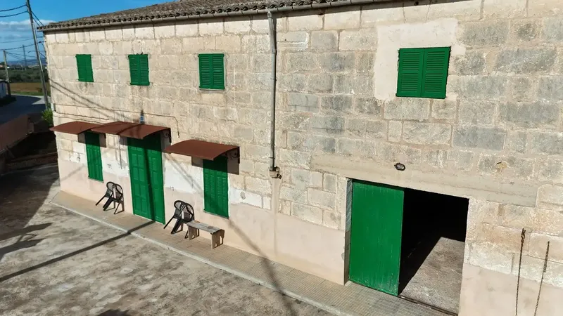 � Casa de campo mallorquina con 3.000 m² de terreno, luz de GESA, agua de pozo y múltiples dependencias – A solo 2 km de Manacor — photo 12