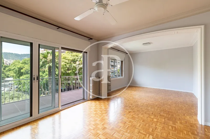 Apartment for rent in General Mitre — photo 1