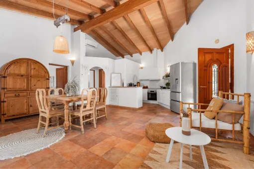 Santanyi, Mediterranean Villa in Cap des Moro with Pool and Charming Garden near Mondragó Natural Park — photo 3