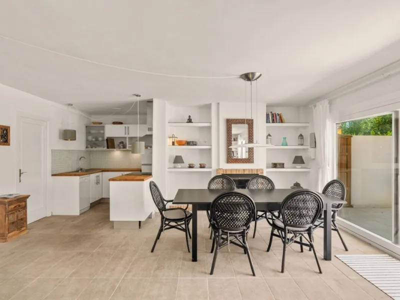 Spacious dual apartment in Camp de Mar - 4 bedrooms, 123 m² — photo 6