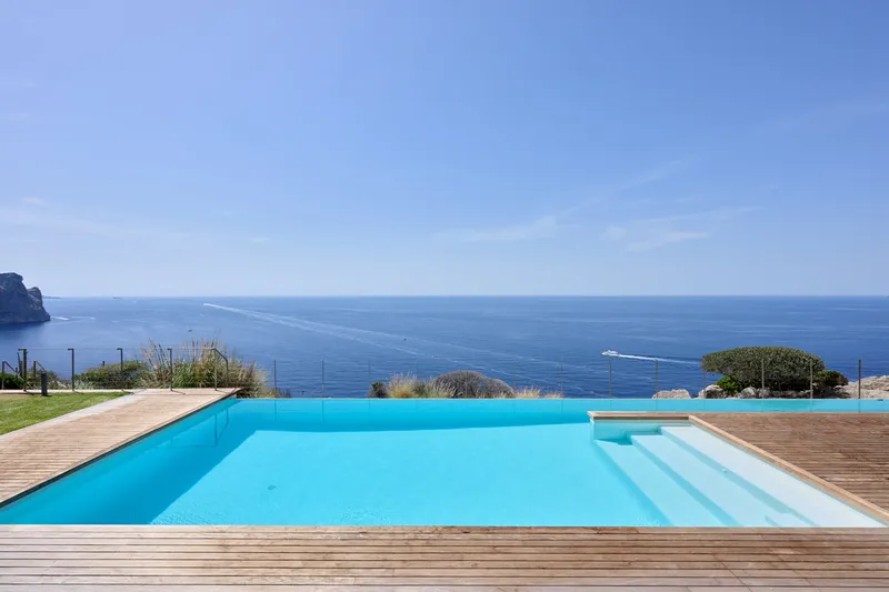 Apartment with sea views in a spectacular location, with unique panoramic views over the Port of Andratx - Marcel Remus Real Estate — photo 1