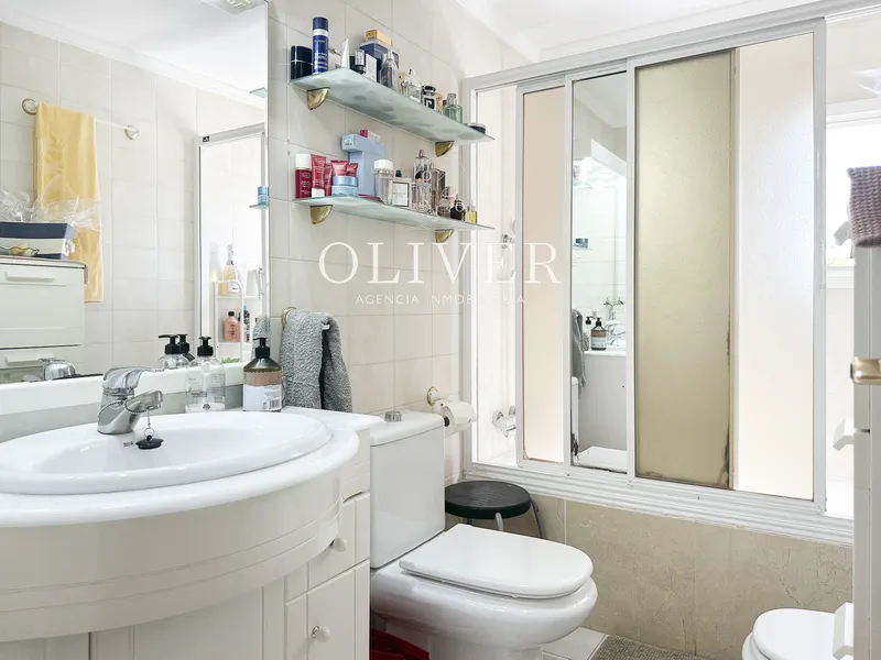 Apartment with sea views in Santa Ponsa — photo 10