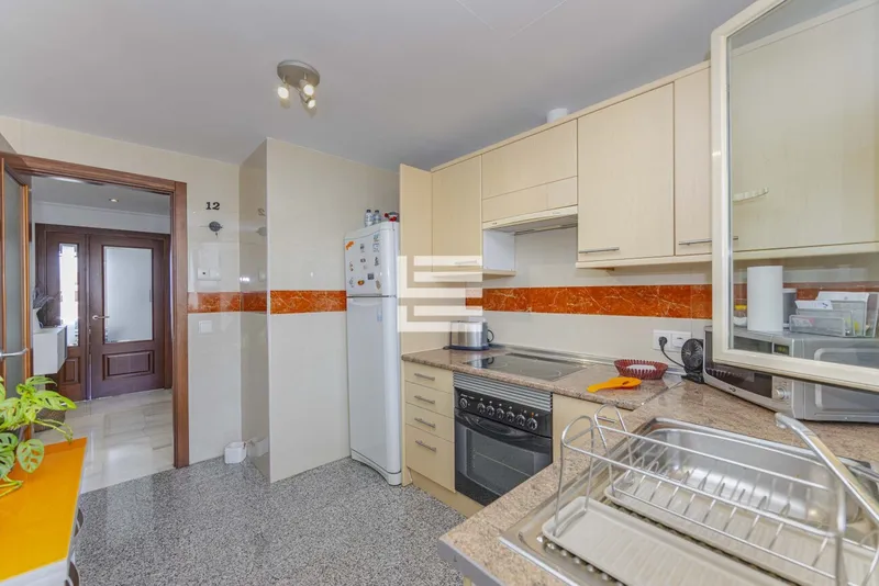Penthouse for sale in an excellent location in Puerto de Alcudia, Mallorca. — photo 5
