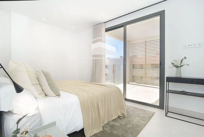 Newly built penthouse in Sa Rapita with sea views and terrace — photo 1