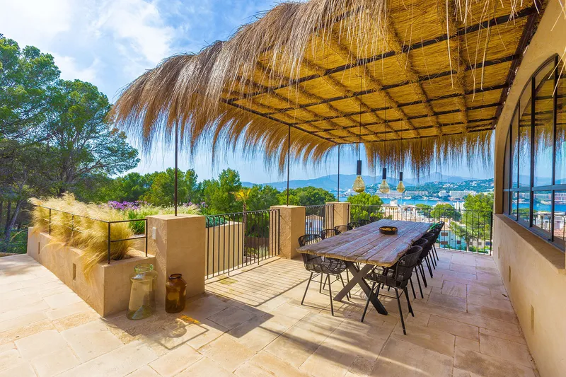 Exceptional villa in an exclusive residential location close to the centre — photo 3