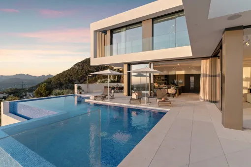 Puerto Andratx, Elegant designer chalet with fantastic sea views in Cala Llamp — photo 6