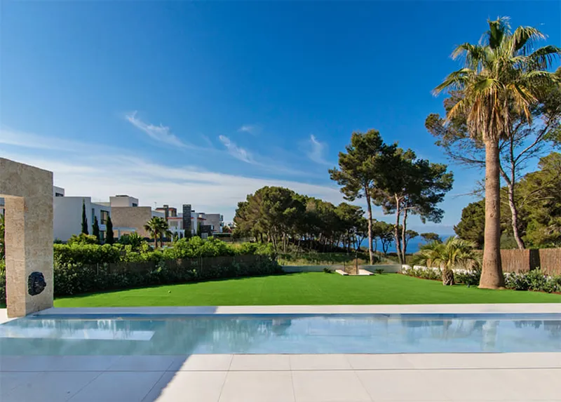 New modern villa on the first sea line in Puig de Ros — photo 5