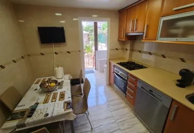 Apartment for sale on Calle Reis Católico with 4 bedrooms and large private terrace — photo 12