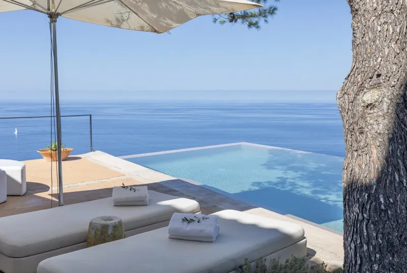 Spectacular House on the North Coast with Impressive Views — photo 3