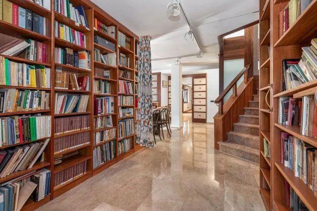 Exclusive sea view penthouse to refurbish for sale in Illetes, Southwest Mallorca — photo 6