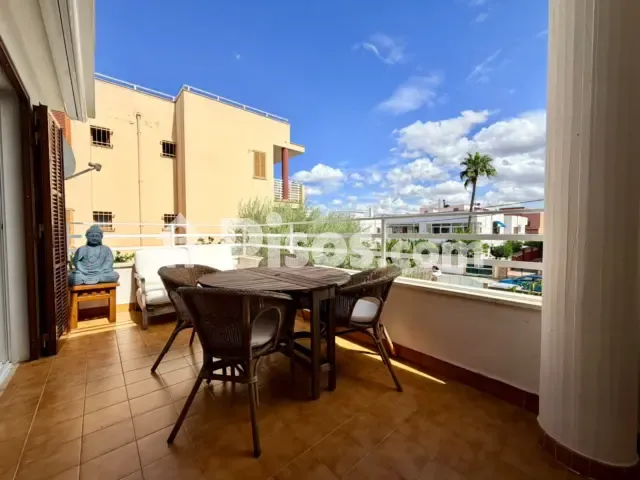 Piso en Carrer del Congre — photo 1
