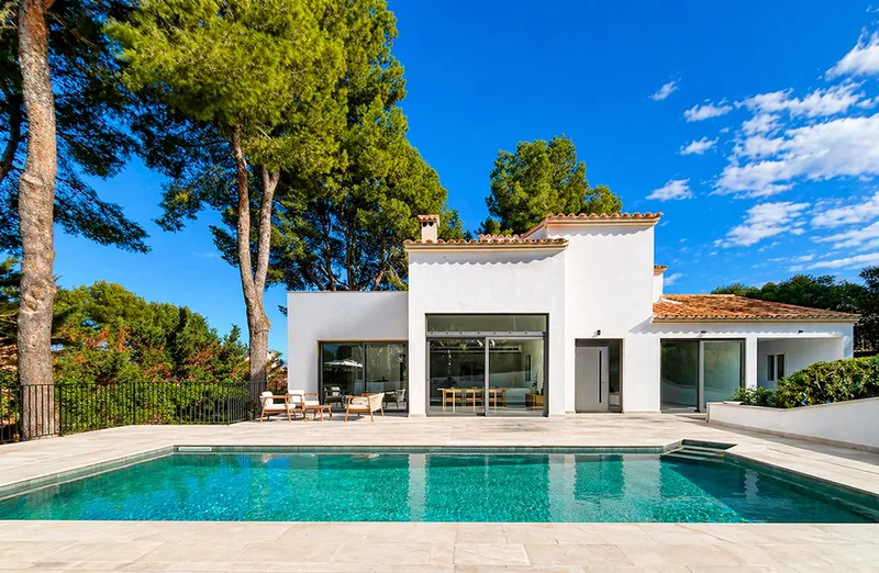 Modern new villa in a prime location in Santa Ponsa — photo 1