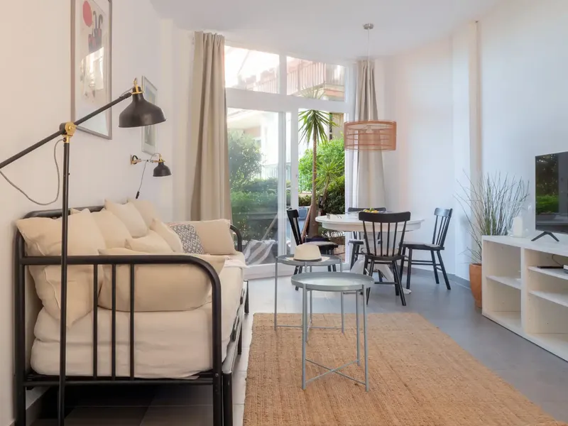 I present for sale this pleasant apartment located in Cala Major, one of the most appreciated areas of the coast of Palma de Mallorca, wit — photo 3