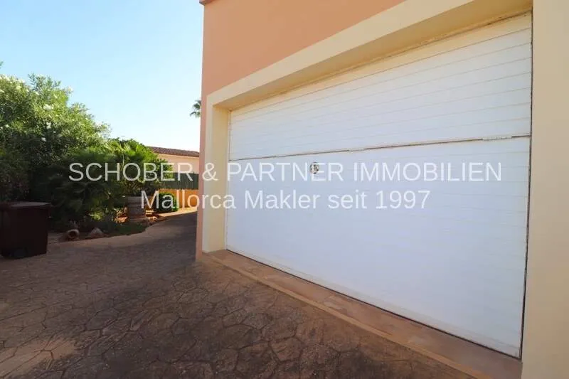 Chalet with 5 rooms, 2 bathrooms, garage and pool for sale — photo 12