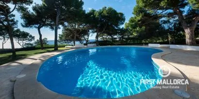 Luxury seafront villa in Porto Petro — photo 6