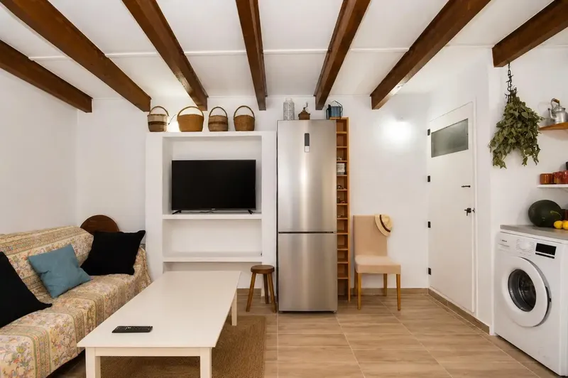 Rustic estate of 8,105 m2 with small house and washhouse in Sa Pobla — photo 3