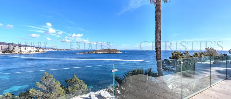 Modern new built villa in Cala Vinyas in first sea line — photo 2