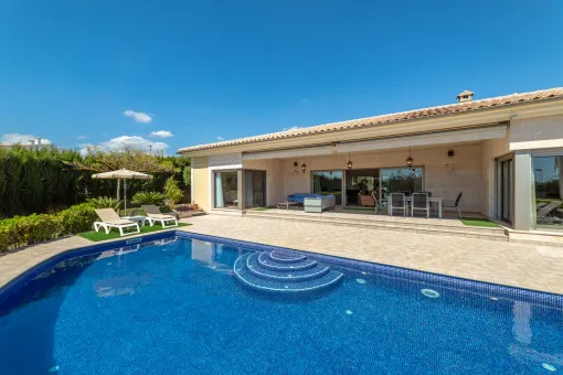 Sa Cabaneta - Portol - Puntiro, Magnificent minimalist-style house with pool, garden and south orientation in Sa Cabaneta — photo 2