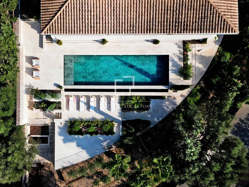750m² house / villa for sale in Bunyola, Balearic Islands — photo 2