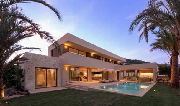Contemporary Mediterranean Architecture in a Privileged Natural Setting in Sa Font Seca — photo 7