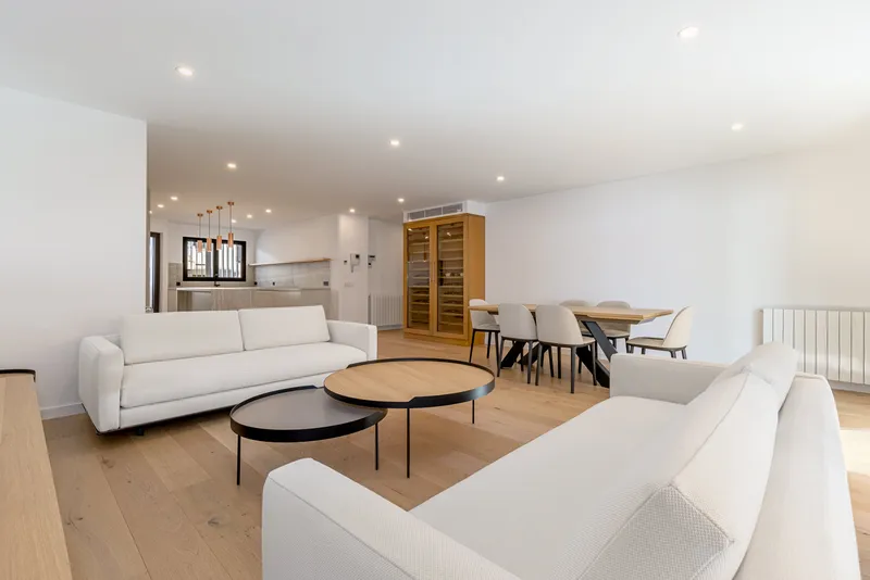 Apartment in Palma - Spacious terrace in the living area — photo 2