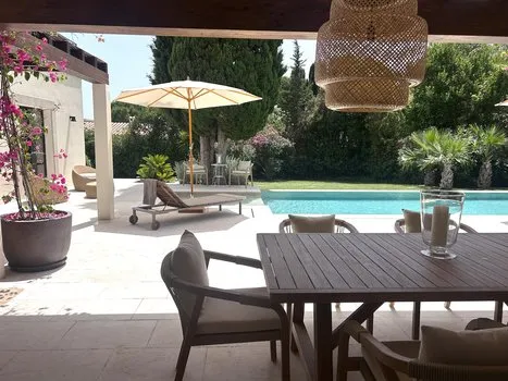 Villa — photo 7