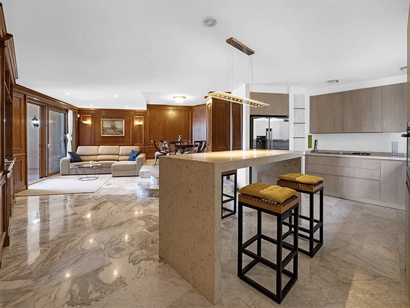 Spacious apartment on the Paseo Maritimo Mas — photo 1